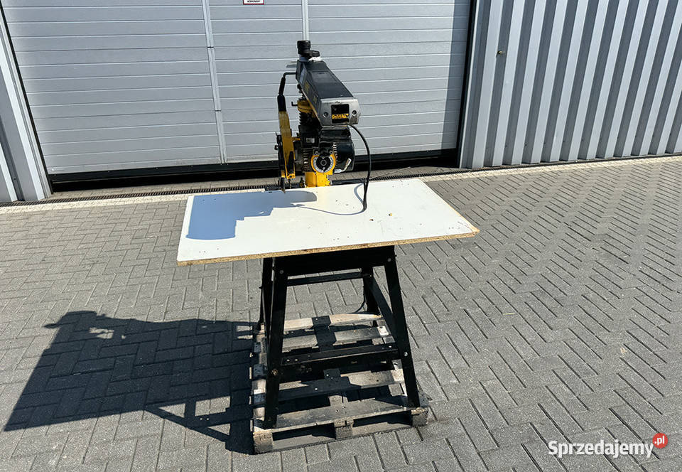 Piła poprzeczna ramieniowa DEWALT DW 720