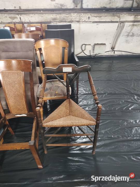 stylowe krzesło ratanowe Piękny fotel Legnica