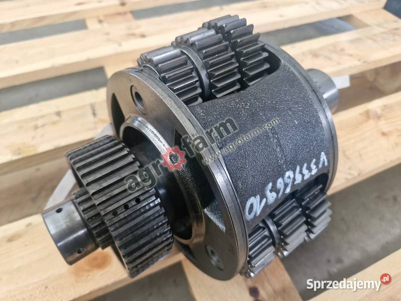 Reduktor Valtra C90 M120 T130 XM130 Byków