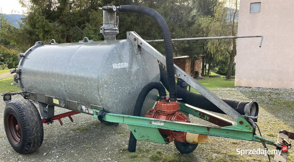 Beczka Beczkowóz Wóz Asenizacyjny 1700 litrów