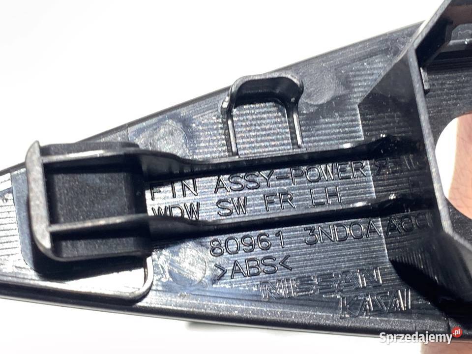 LISTWY DEKOR NISSAN LEAF ZE0 682603NA0A