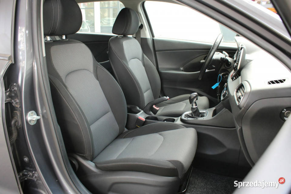 Hyundai i30 Bezwypadkowy maly przebiegBogata Gliwice