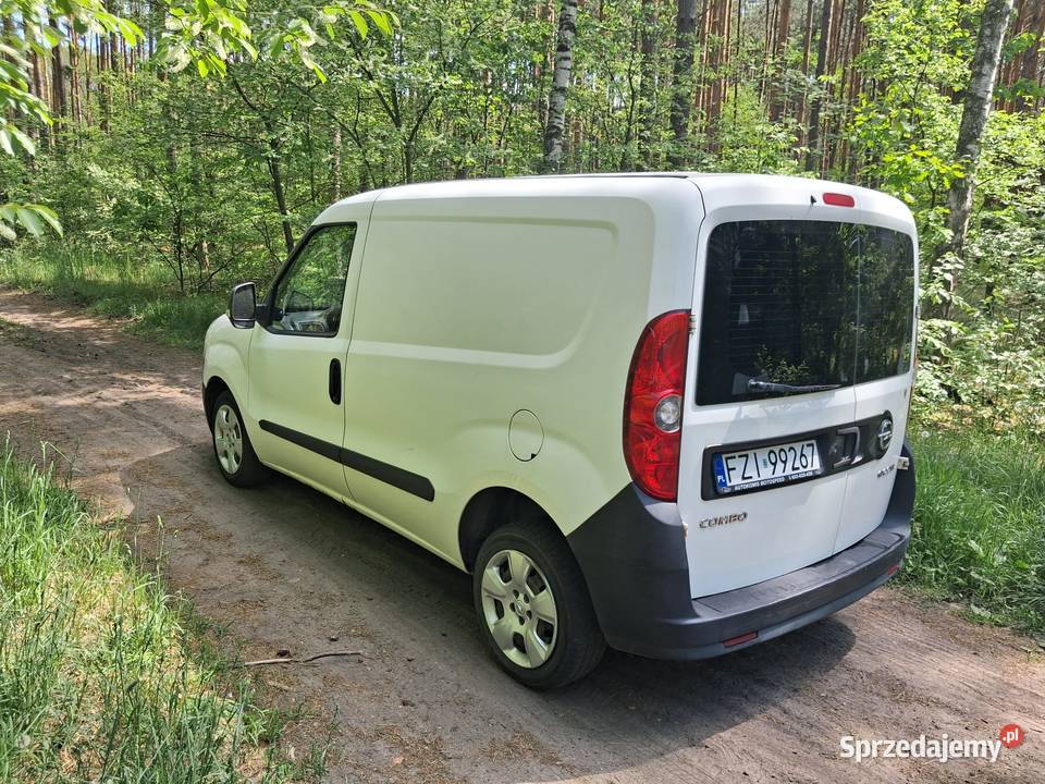 Sprzedam Opel Combo 13 CDTI 90 2012r