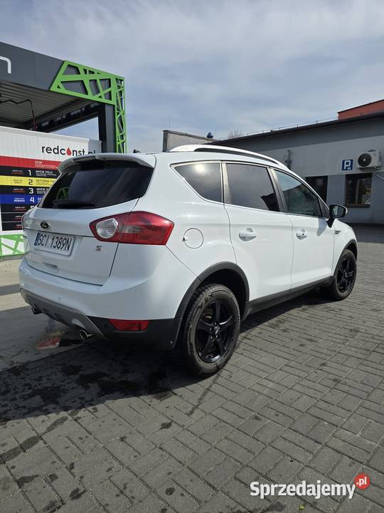 Ford Kuga r2012 bogata wersja 4x4 dach Rok produkcji 2012 Kuga Chybie