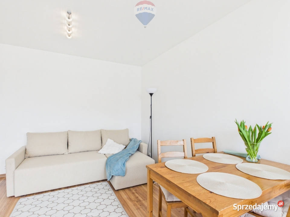 Słoneczne 2 pokoje z balkonem miejsce parkingowe 45m2