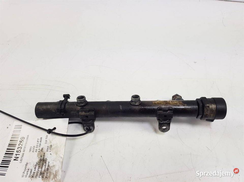 LISTWA WTRYSKOWA AUDI A8 D3 LIFT 057130764F Lipno