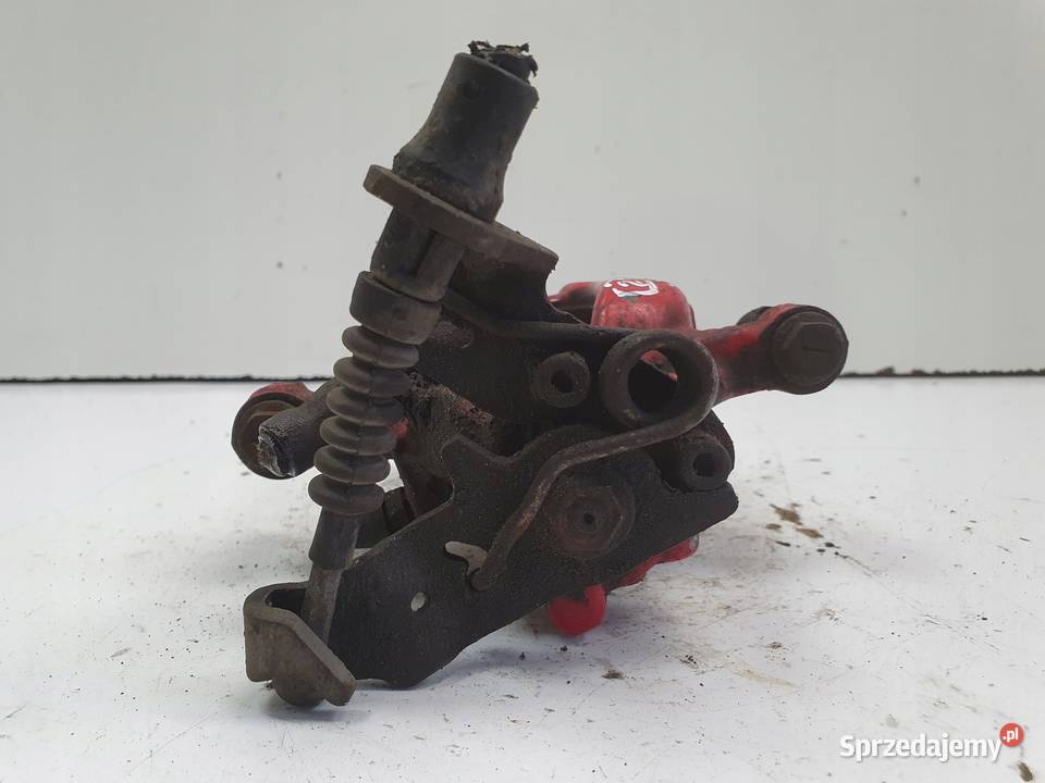 VW Golf VI LEWY TYLNY ZACISK HAMULCOWY tył