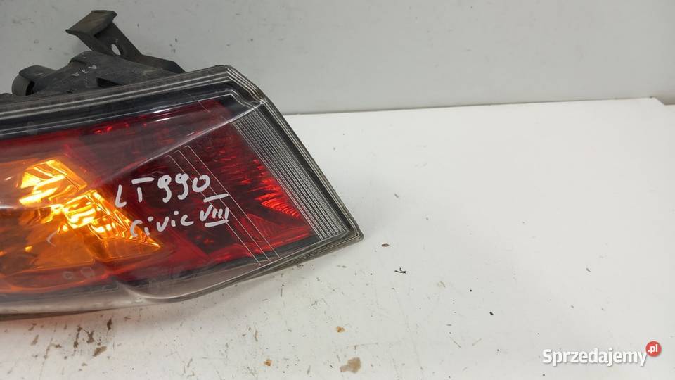 HONDA CIVIC VIII UFO HB LAMPA TYŁ LEWA Zbierkowo