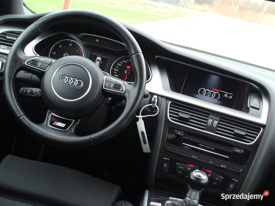 Audi a4 B8 20 TDI 143 manual 2x sline skora s kurtyny powietrzne Radom