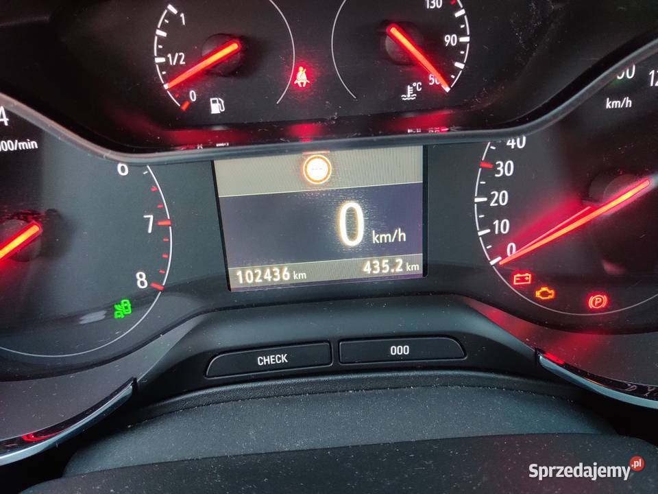 Sprzedam Auto Opel Grandland X bogato wyposażony sprzedam