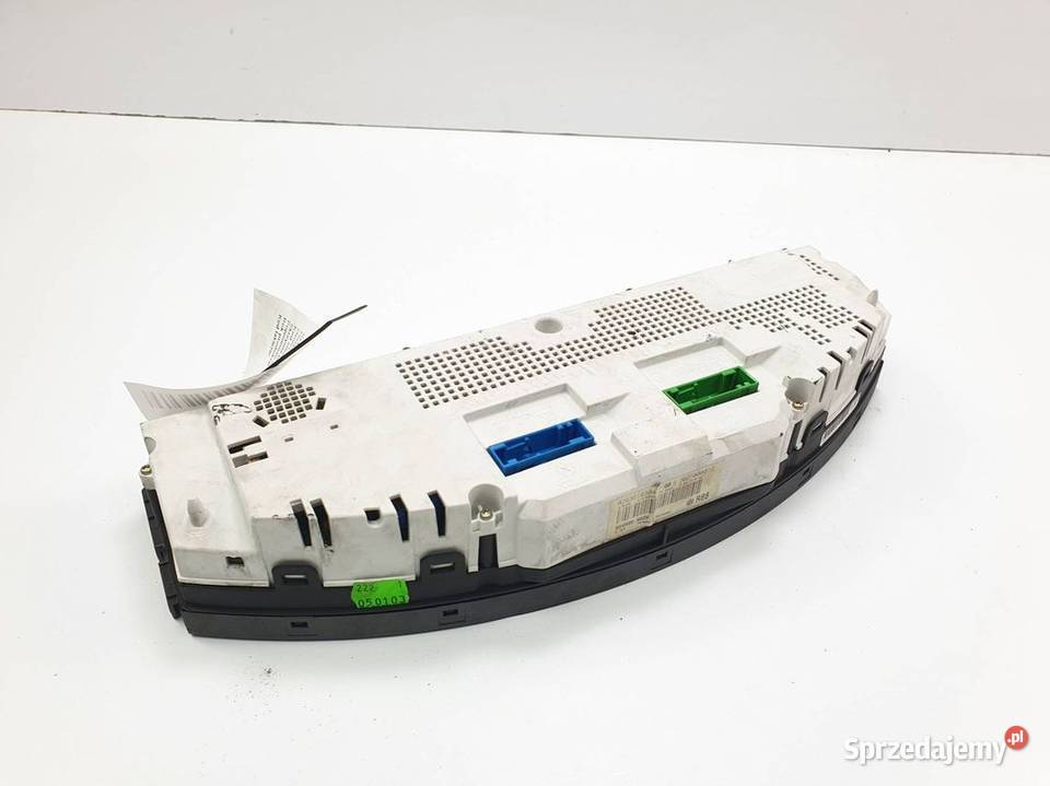 LICZNIK ZEGAR VOLKSWAGEN PHAETON 3D0920882F Pozostałe sprzedam