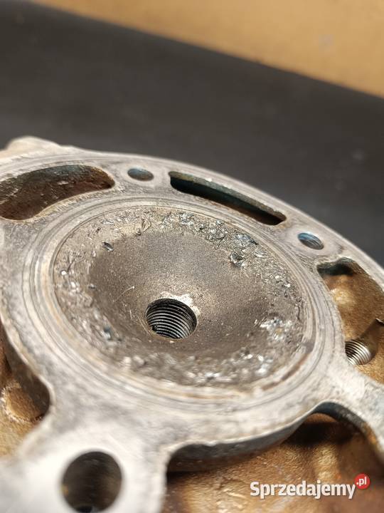 Głowica 3MB 3BN 4FU cylinder silnik części Derbi Cylindry, głowice, pierścienie Gołaczewy