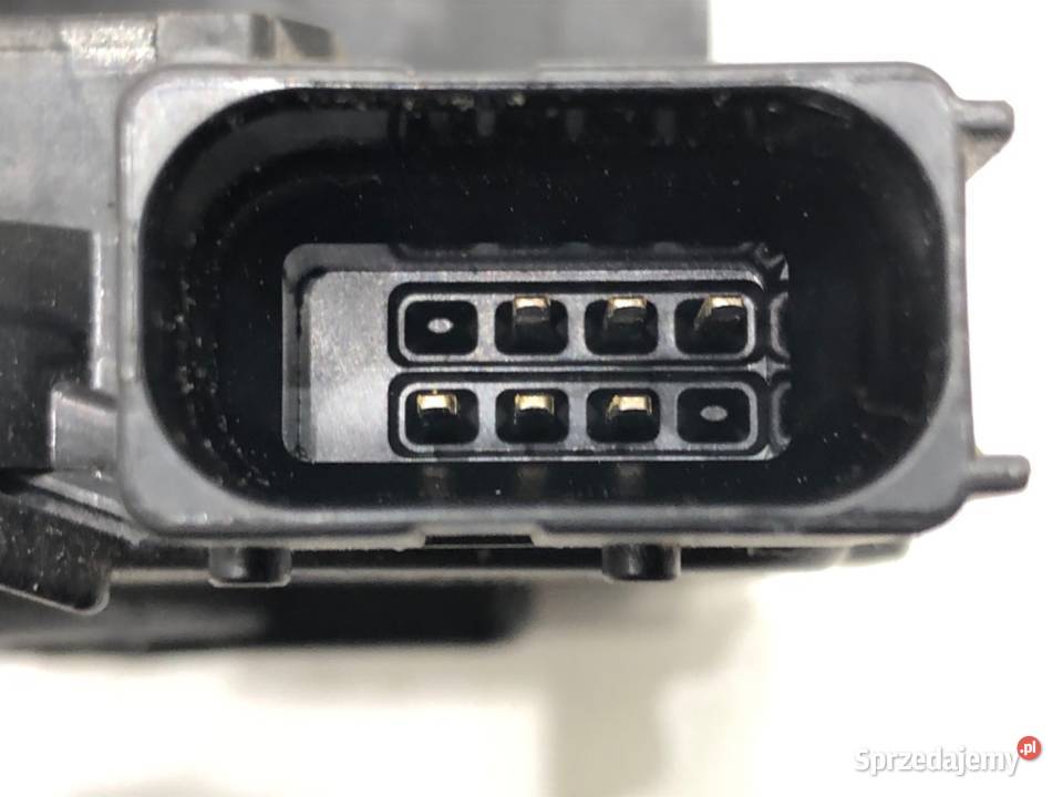 ZAMEK DRZWI PRAWY PRZÓD OPEL CORSA E Hatchback osobowe