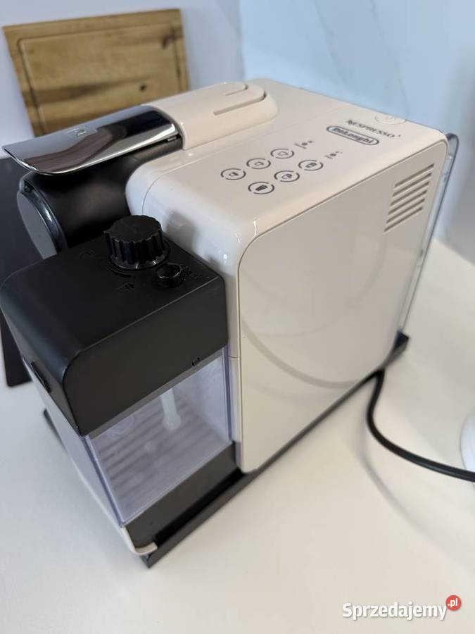 Ekspress do kawy DeLonghi EN550W Nespresso Warszawa
