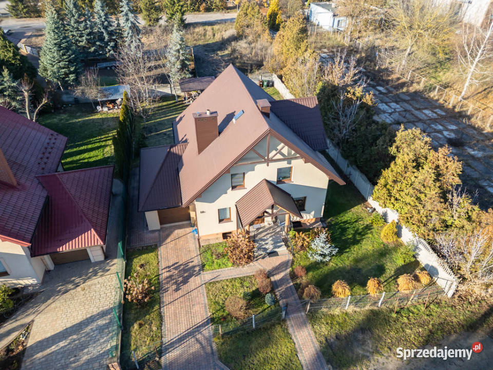 Dom 185m2 działka 878m2 Bałtowska