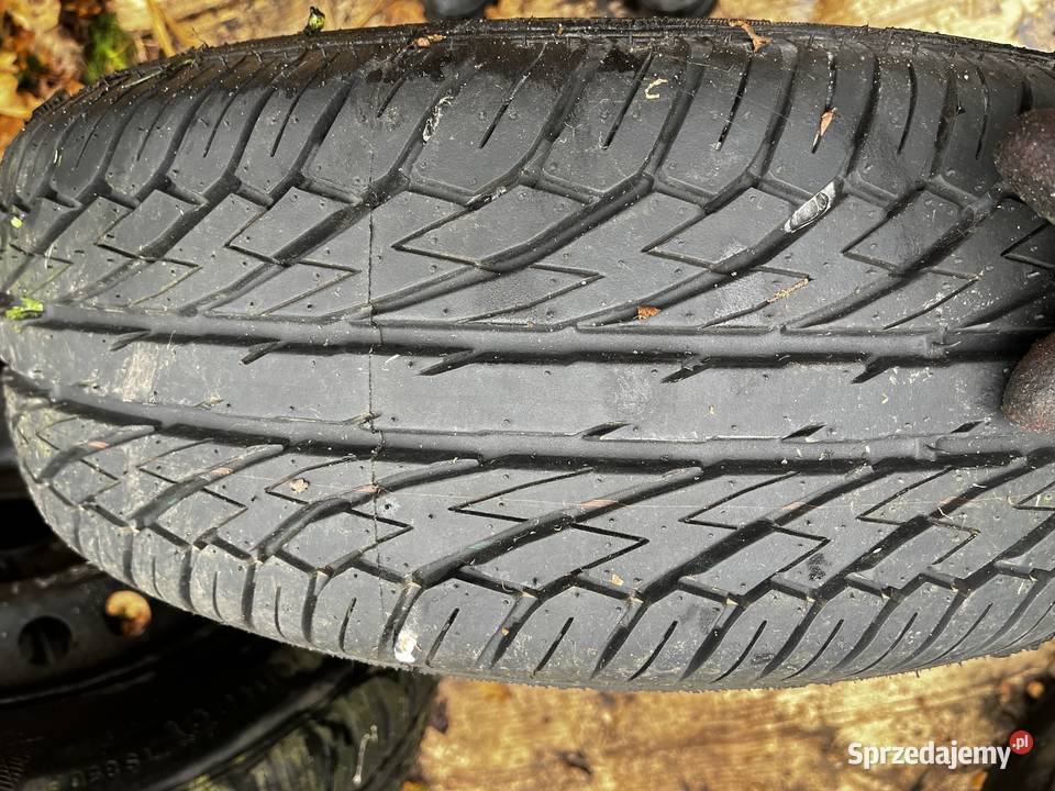 Opona z felgą koło Dunlop SP Sport 300 20560R16 Samochodowe