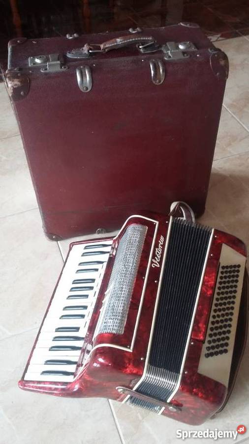 Sprzedam akordeon VICTORIA Antyki Poznań sprzedam