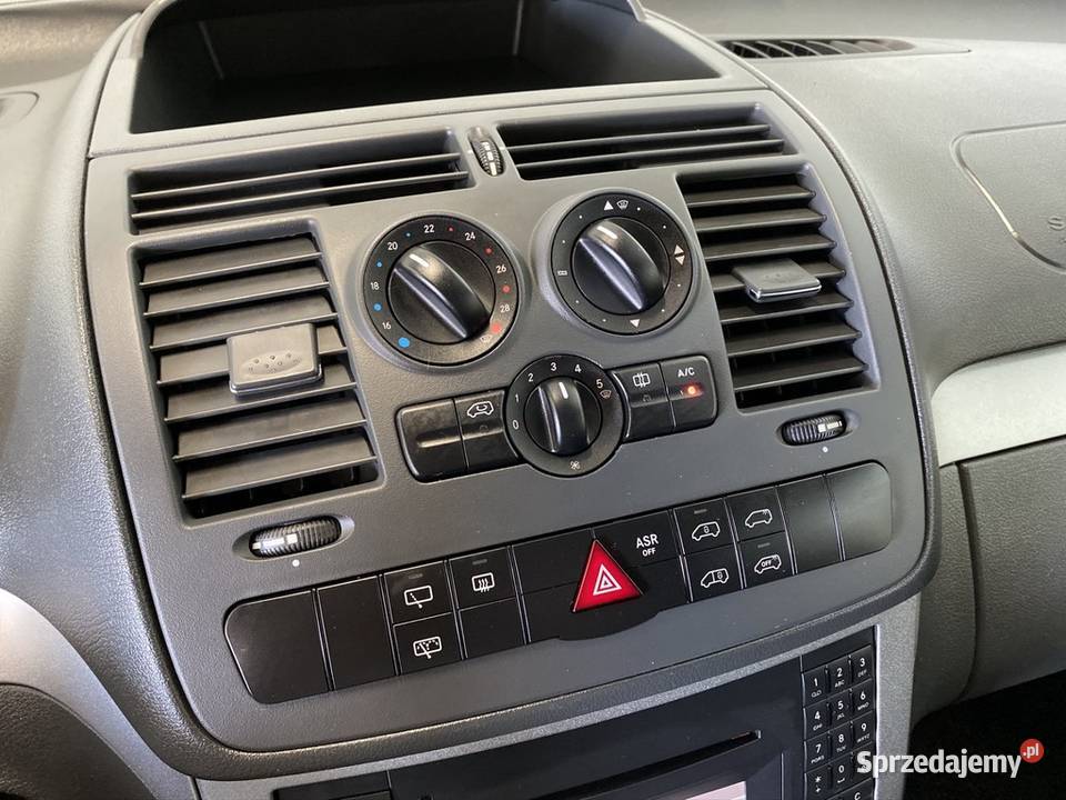 Mercedes VITO Wersja AMBITION Długi Klima