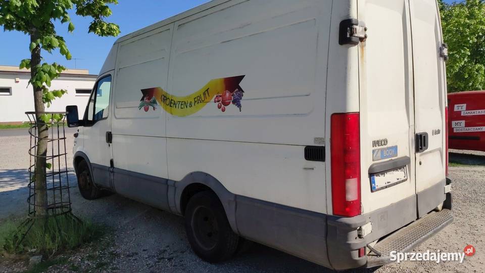 Iveco Daily 2000 przegląd do maj 2027 w całości manualna Złotów