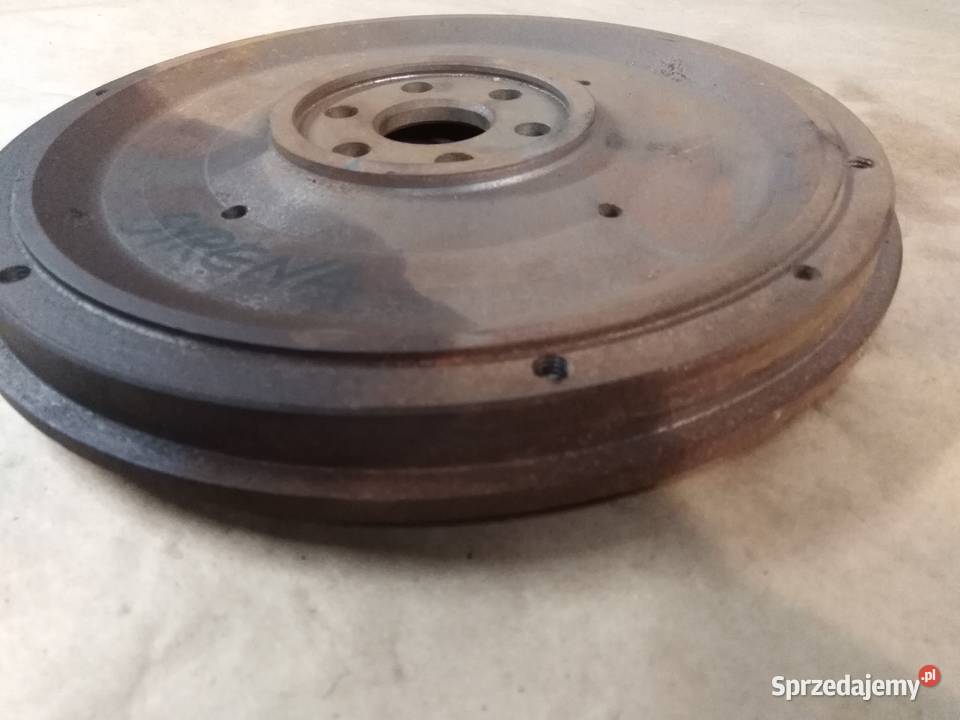 Fiat 125p fabrycznie nowe koło zamachowe osobowe Chodzież