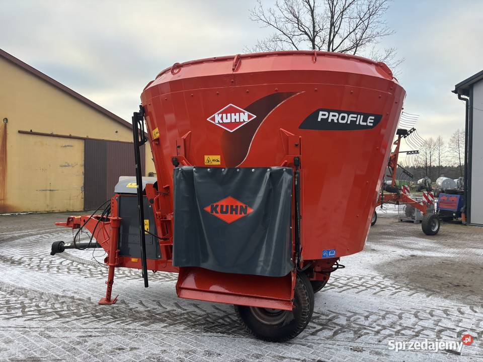Wóz paszowy Kuhn Profile 121 DL paszowóz 2016r Myszyniec