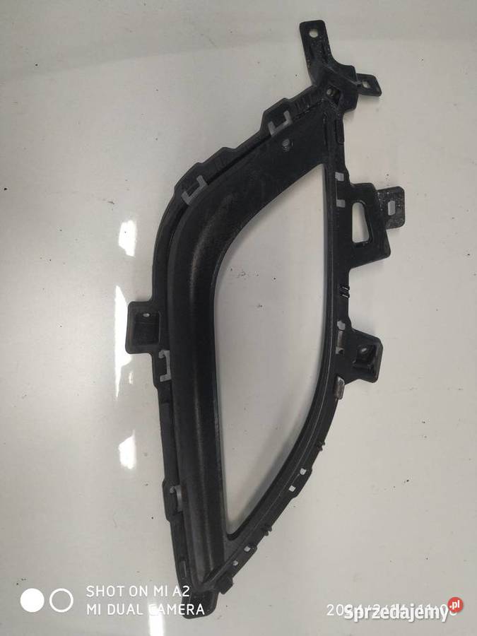 Hyundai i30 kratka halogenu 86564A6030 Radom sprzedam