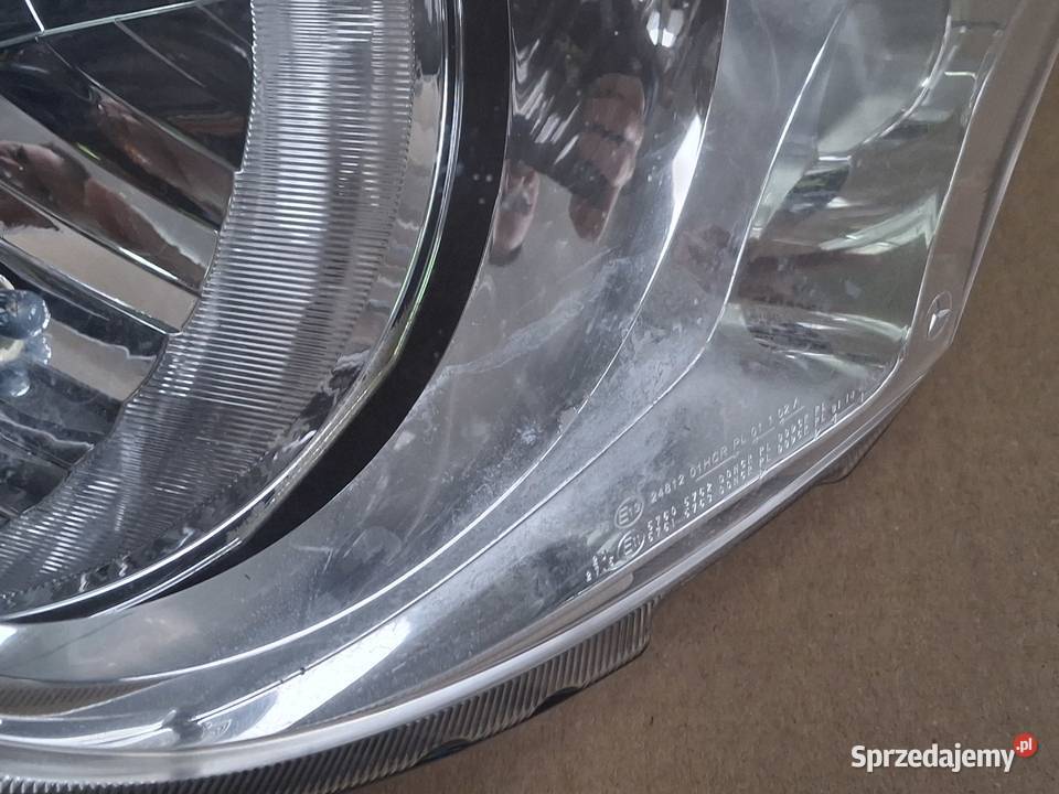 MERCEDES AROCS ANTOS REFLEKTOR PRAWY LAMPA PRAWA Bieleń