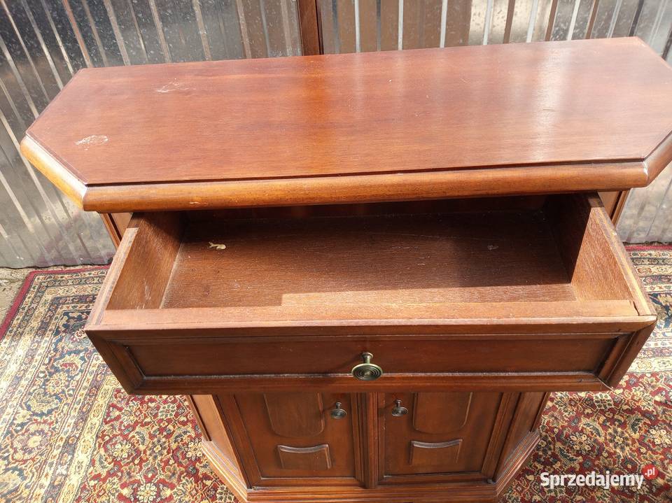Komodę sprzedam Borówno