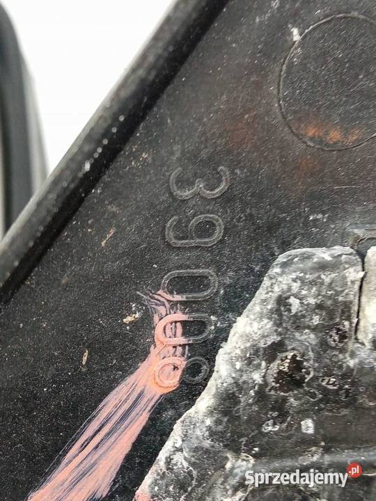 LUSTERKO PRAWE 5PIN EUROPA VW Volkswagen