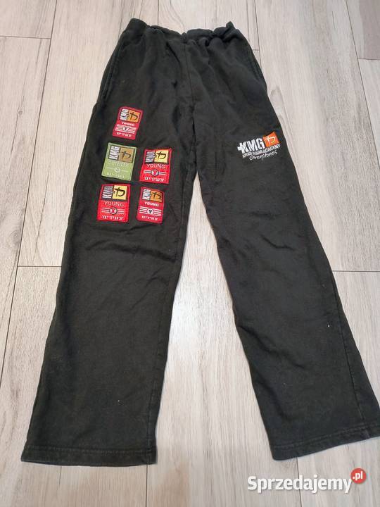 Spodnie Rozmiar 152 Dla Dziecka Kamionka sprzedam
