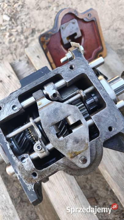 Skrzynia biegów T84 Jeep Willys MB Ford GPW Trzebiatów
