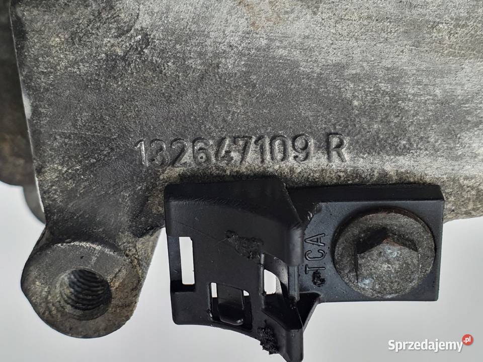 POKRYWA ZAWORÓ Renault Clio IV Captur 09 TCE Chełm