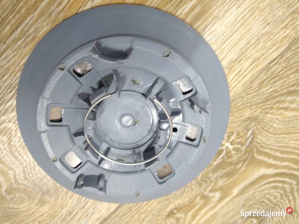 Dekielek felgi do Audi A4 B7 łódzkie Dłutów