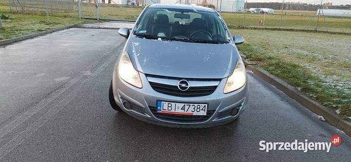 Opel Corsa D 5 drzwi zadbana