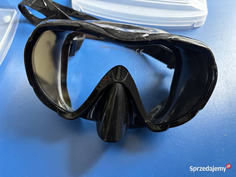 Maska nurkowa Ultima frameless czarny silikon Bytom