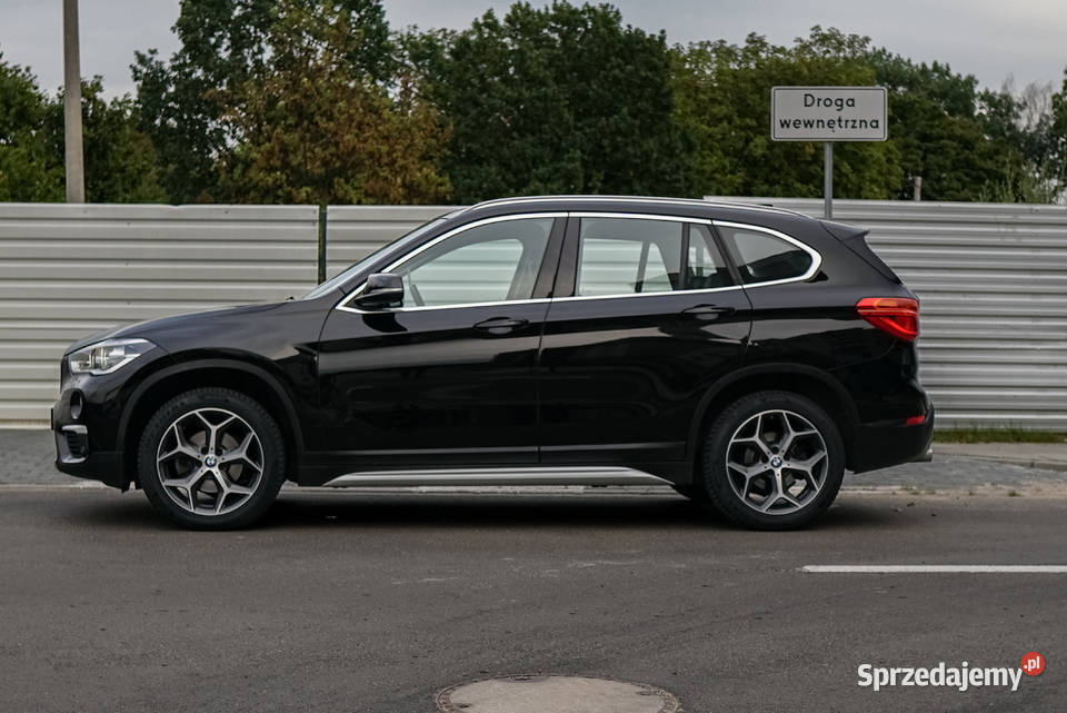 BMW X1 F48 2018 Bezwypadkowa Nowy Silnik LEDy SUV Warszawa sprzedam