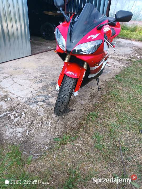 Yamaha R1