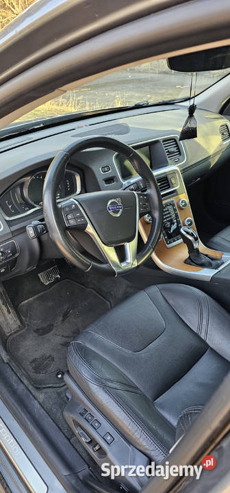 Volvo s60 Long T5 AWD 72 przebiegu oryginalnie automatyczna Augustów
