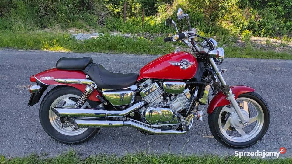 Honda VF750 Magna Rzgów