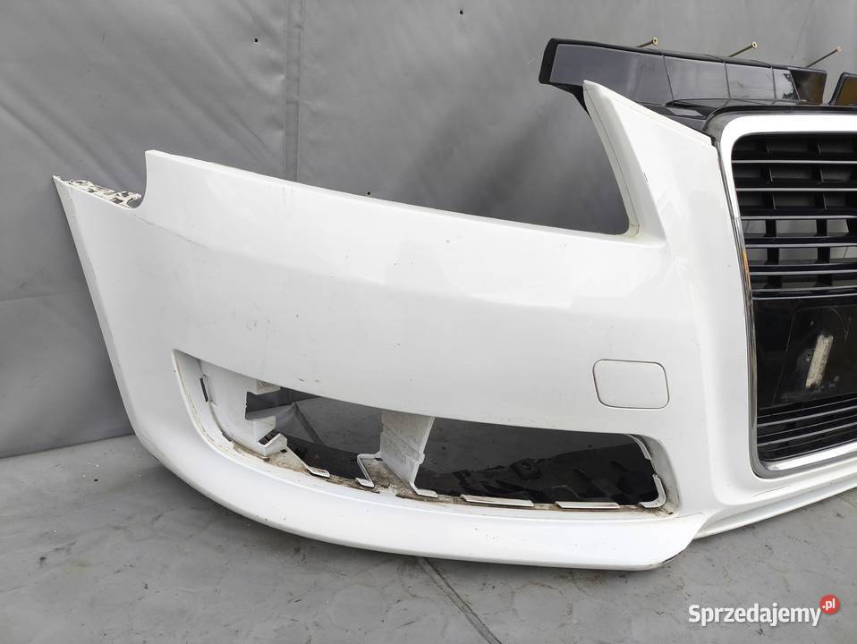 AUDI A3 8P LIFT FL S LINE ZDERZAK PRZEDNI PRZÓD Radom