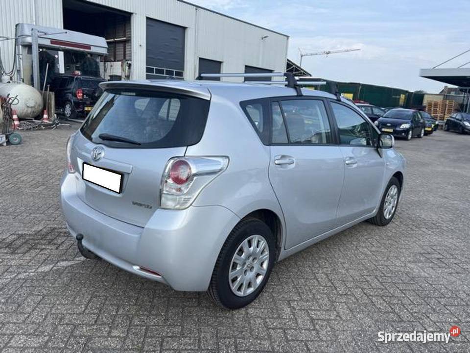 Toyota Verso 16 benzyna Szczecin