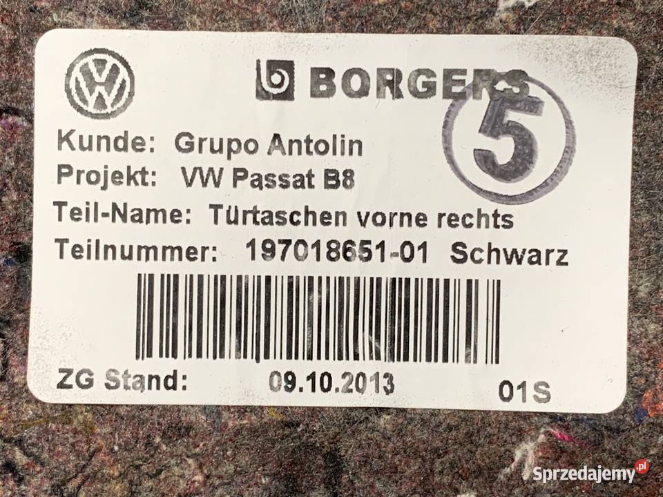 BOCZEK DRZWI PRAWY PRZÓD VW PASSAT B8 Kombi Tapicerki samochodowe