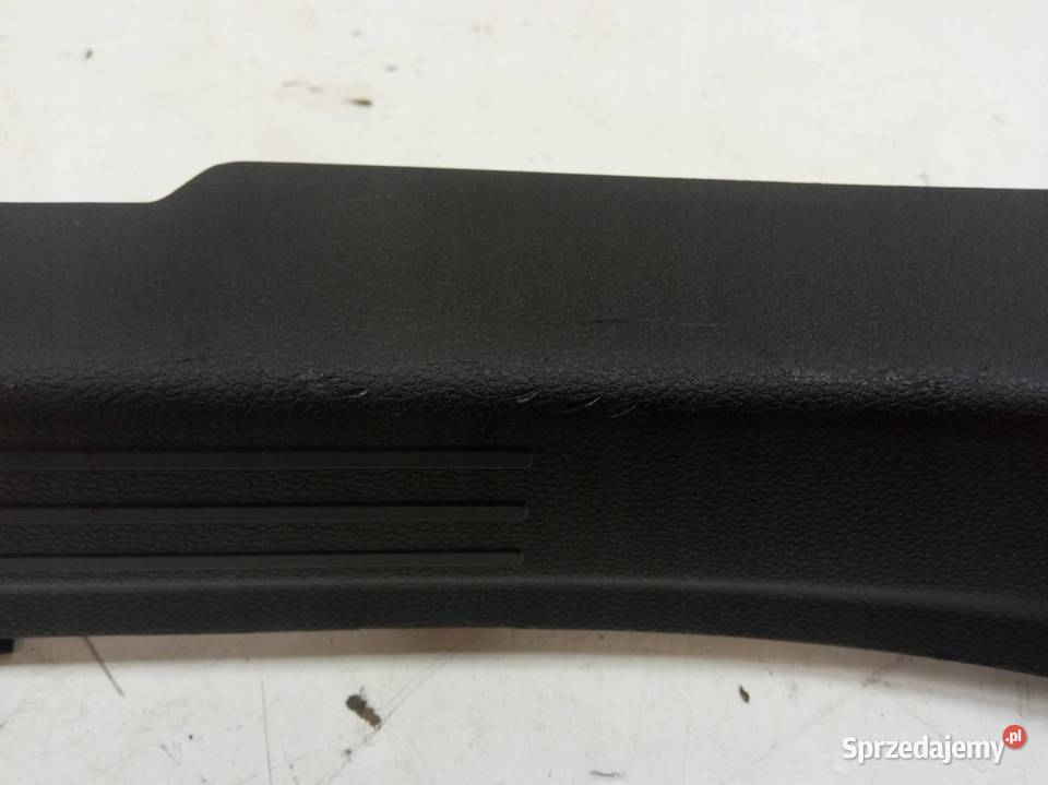 OSŁONA PROGU LEWY PRZÓD 769522448R Dacia Duster Progi