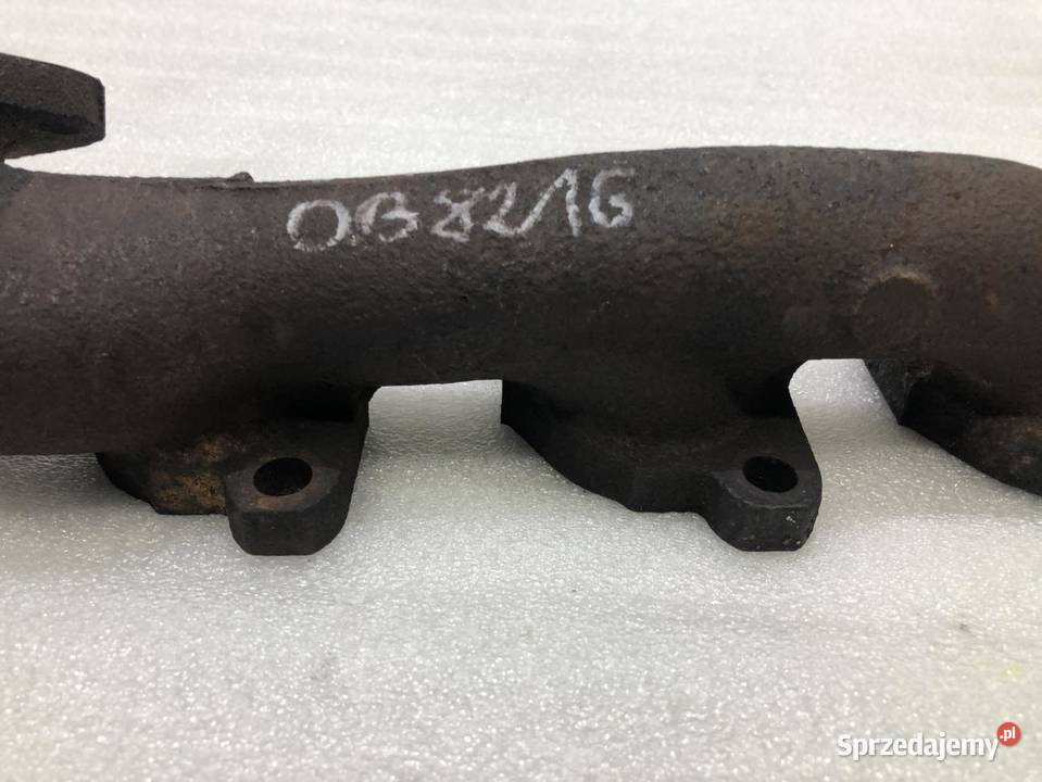 LAMPKA KABINY MERCEDES W204 A2048205501