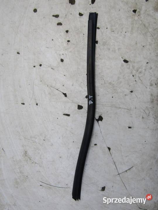 USZCZELKA TAPICERKA DRZWI PRAWY TYŁ PRAWA TYLNA lubelskie