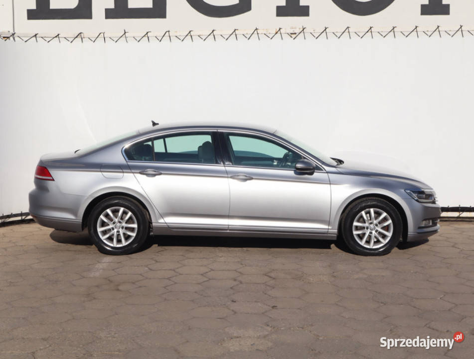 VW Passat 15 TSI łódzkie Łódź