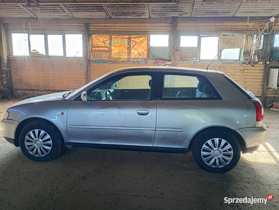Audi A3 20 benzyna jeżdżący Całość na czesci Zamość