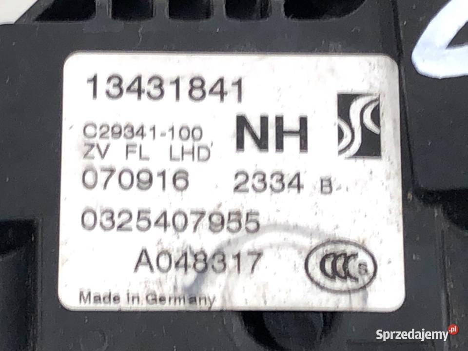 ZAMEK DRZWI LEWY PRZÓD OPEL CORSA E Hatchback podkarpackie