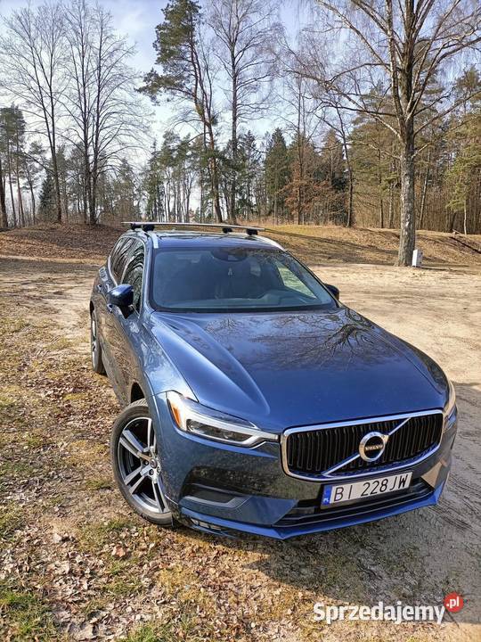 Sprzedam Volvo XC60 T5 AWD Momentu 2020r