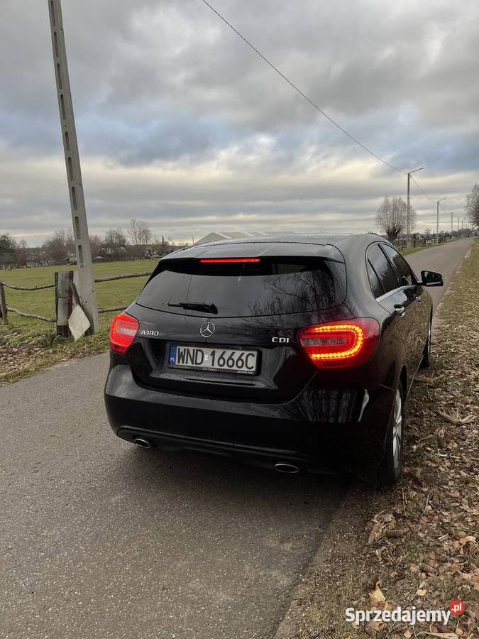 Mercedes A klasa w 176 Łomianki